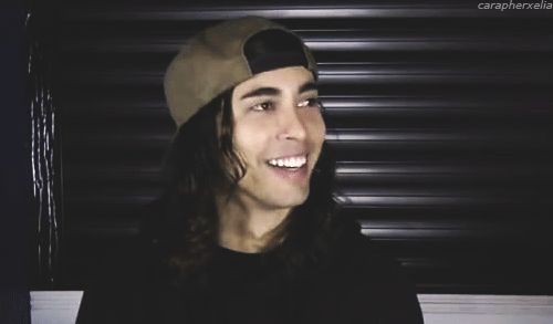 Pierce the Veil Quiz - Test | Quotev