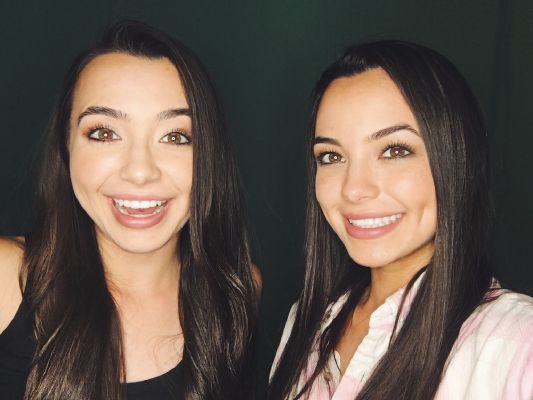 Chapter 1 -- Social life | Magcon Life || Merrell Twins | Quotev