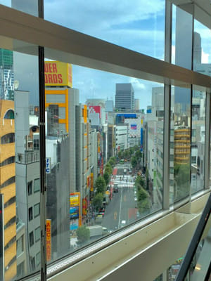 build your dream appartment and i'll give you a neighborhood's welcome