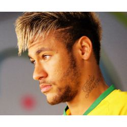Neymar Jr. Is The Perfect Fashion BFF