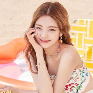 Create your Kpop Entertainment Company and find out how many artists