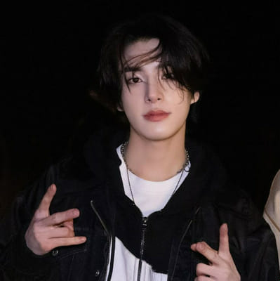 𝘬𝘱𝘰𝘱 𝘭𝘪𝘧𝘦 𝘦𝘱. 05 (𝘥𝘢𝘵𝘪𝘯𝘨 𝘴𝘤𝘢𝘯𝘥𝘢𝘭) - Quiz | Quotev