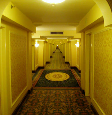 The Backrooms Level 5 - Terror Hotel 