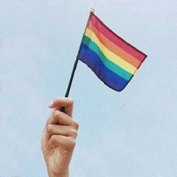 Ministério LGBTQI+: 16 Quizzes LGBTQI+ no Amino LGBT+ 🌈