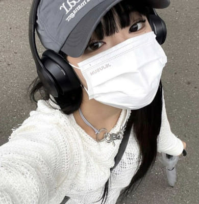 your kpop idol life (6)- SOCIAL MEDIA - Quiz | Quotev