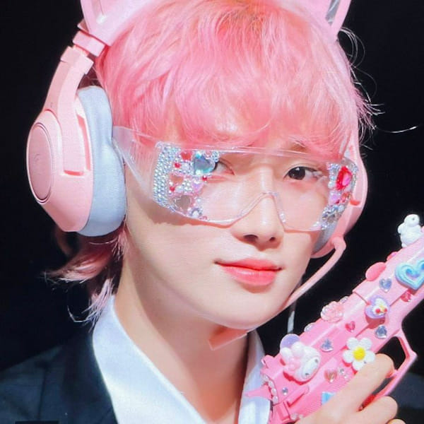 which kpop idol have a crush on you? - Quiz | Quotev