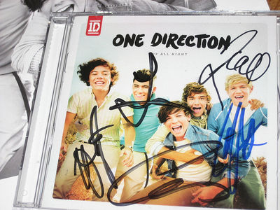 An Autograph For A Best Friend, Forever Mine -Harry Styles Love Story