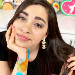 How Well Do You Know MORIAH ELIZABETH? 🌟 30 Questions Quiz Game
