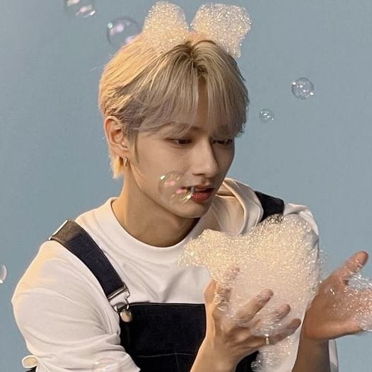 Perform at MAMA and get a Kpop idol to date