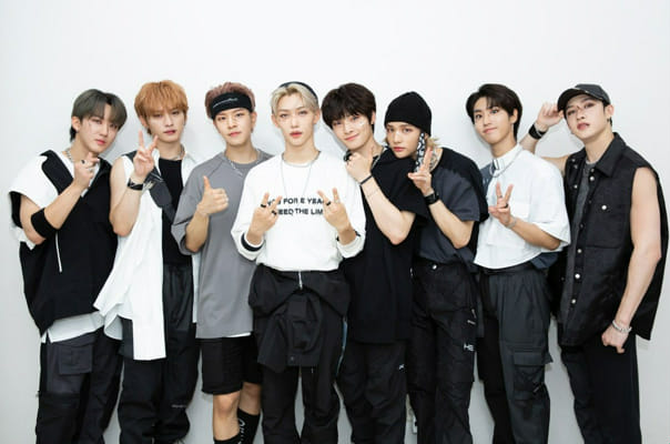 pick between some skz group outfits - Quiz | Quotev