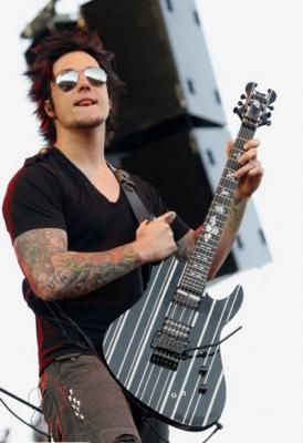 Synyster Syn Gates These Synyster Disasters synyster syn gates these synyster