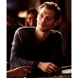 Chapter 11 Whats your real name Klaus Love Story