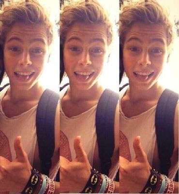 School S Out Luke Hemmings Au 5 Seconds Of Summer One Shots