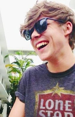 Give Me Love Ashton Irwin Tumblr 5sos Preferences And Imagines