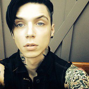 andy biersack smiling