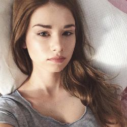 My beautiful gf! :* - Poll