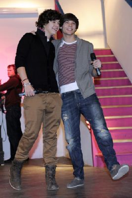 Fetus Larry Stylinson 10 One Direction Unseen Pictures