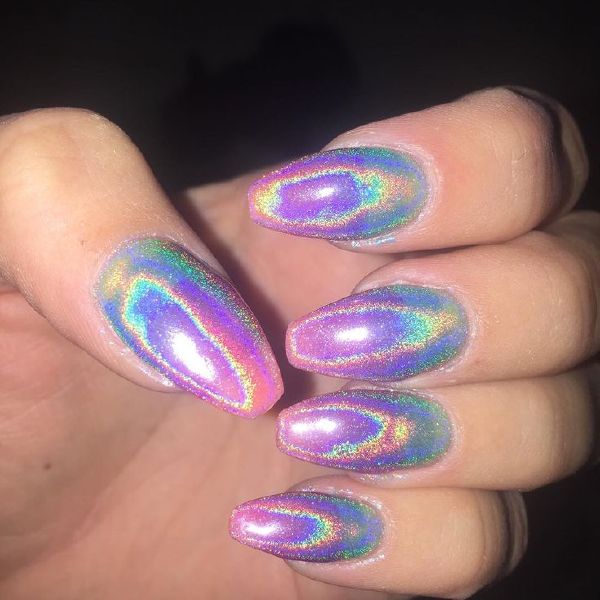 What Colour Should You Paint Your Nails? Quiz