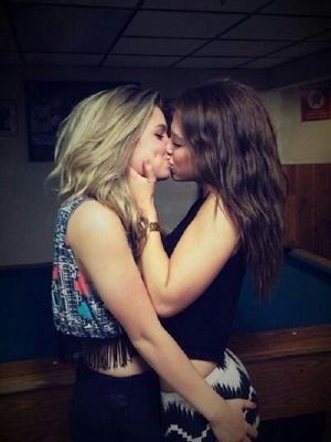 love with teen lesbian