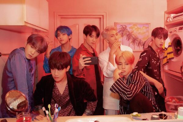 Which BTS member is secretly in love with you ! Quiz