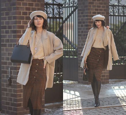 Featured image of post Dark Academia Aesthetic Female - Marked by warm tones, woolen textures, and a more analog sensibility, academia is the ideal comforting trend for winter.