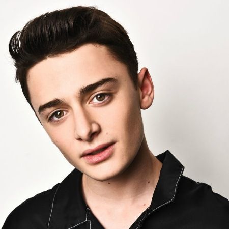 How Well Do You Know Noah Schnapp? - Test