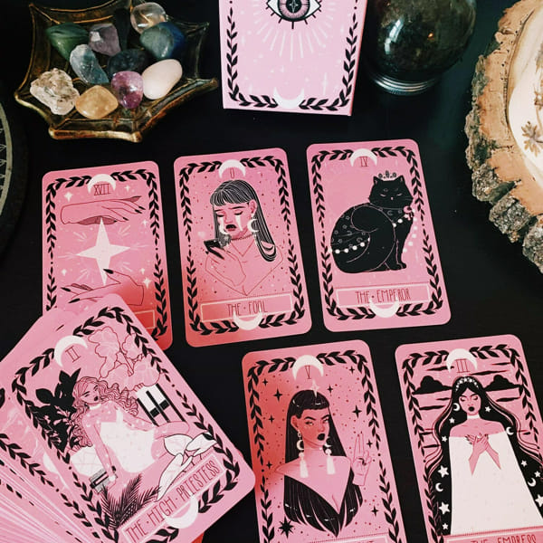What’s Your Tarot Reading Style? Quiz