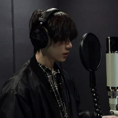 Kpop Idol Life- Pt 3: Debut - Quiz | Quotev