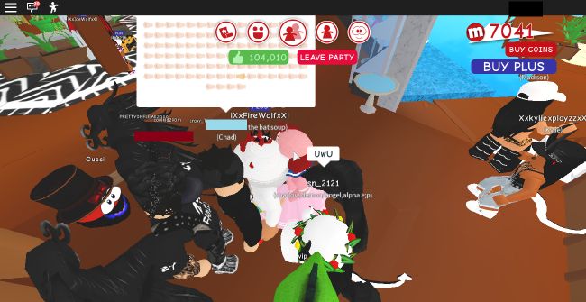 becoming a girl oder in roblox meepcity 