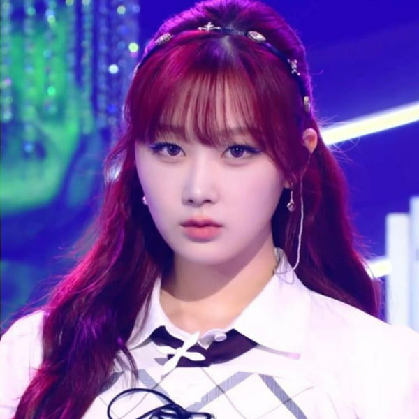 Pick some red coloured stuff + get an red haired idol Quiz Quotev