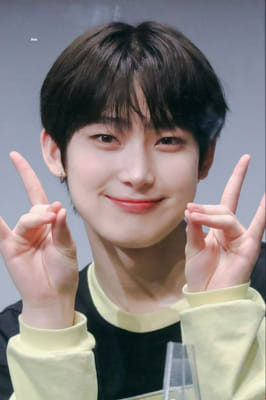 Create your own cafe! (K-pop) - Quiz | Quotev