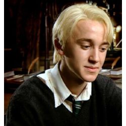 Your date with Draco Malfoy - Quiz | Quotev