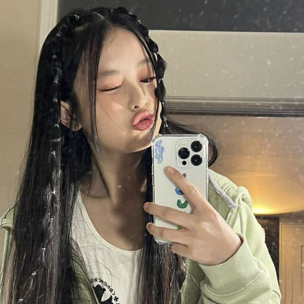 Kpop Idol Life-Fan Sign Event~ - Quiz | Quotev