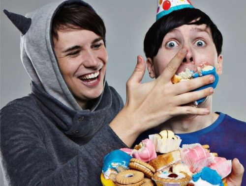 500px x 379px - Kinda Bad] The Ultimate Dan and Phil Trivia Quiz #1 (March 2019) - Test |  Quotev