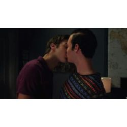degrassi zig and maya kiss