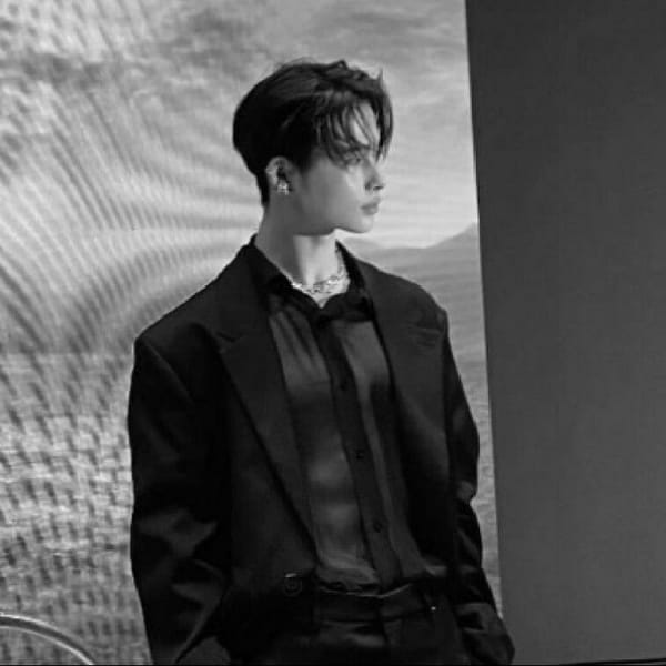 Build a house and find out your kpop family - Quiz | Quotev