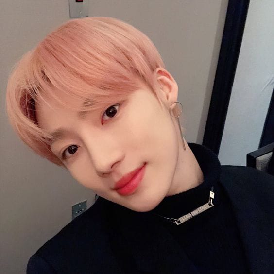 Can you guess the kpop group by one member? - Test | Quotev