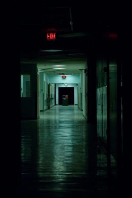 Level 6: Lights Out, Backrooms: A Complete guide