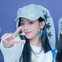 Guess the kpop idol - Test | Quotev