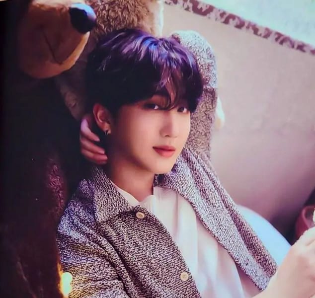 Choose outfits and get an idol boyfriend Quiz Quotev