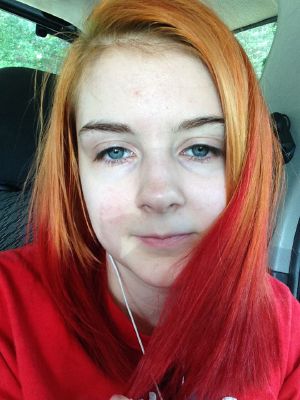 red hair with blonde dip dye