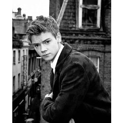 Thomas Brodie Sangster Quotev