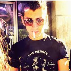does kelly osbourne smoke cigarettes Who is Kelly Osbourne's fiance and Slipknot member Sid Wilson? does kelly osbourne smoke cigarettes Who is Kelly Osbourne's fiance and Slipknot member Sid Wilson?